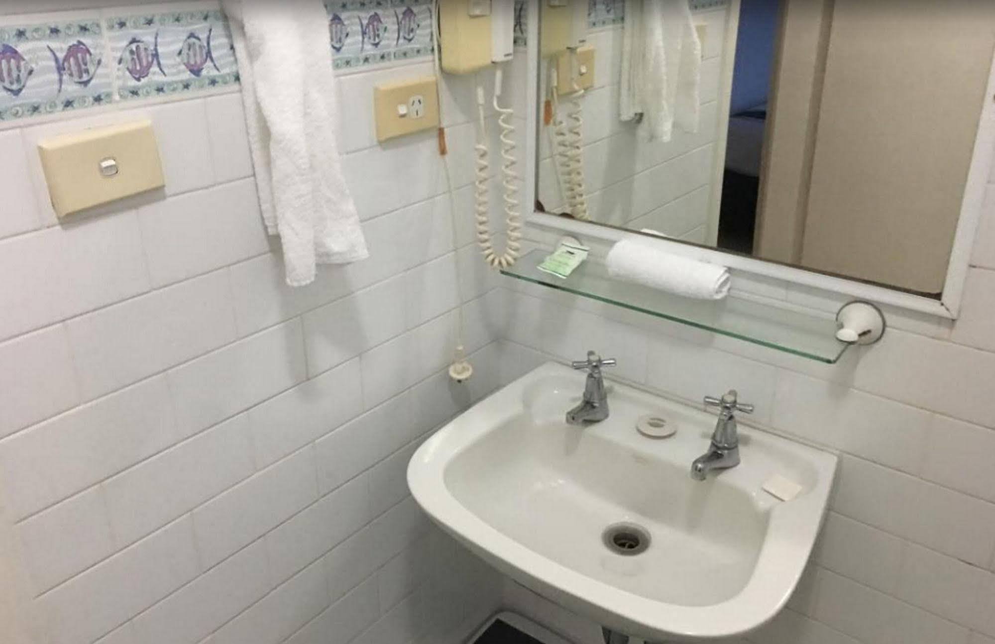Oxley Cove Holiday Apartment ポート・マッコリー エクステリア 写真