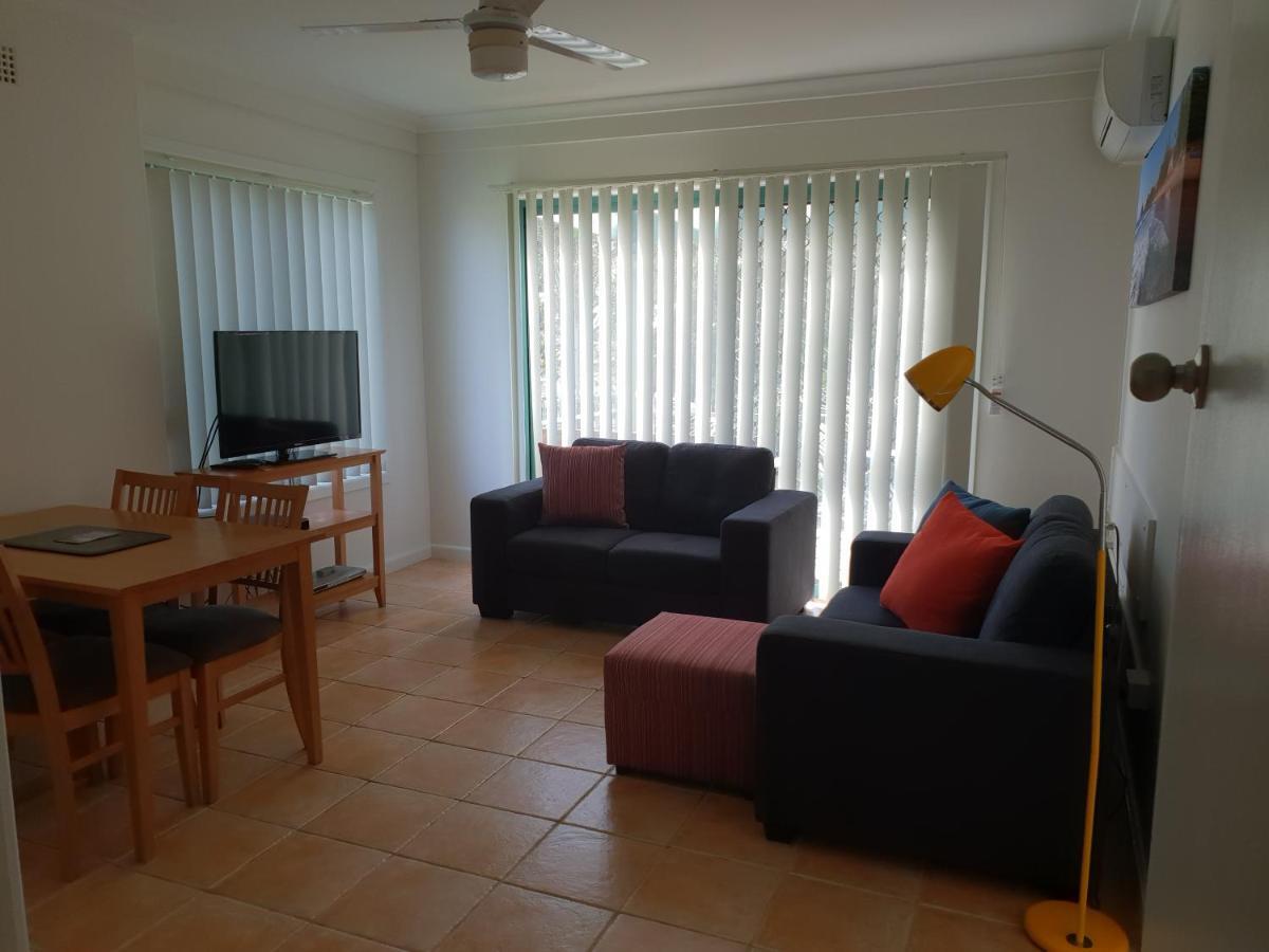 Oxley Cove Holiday Apartment ポート・マッコリー エクステリア 写真